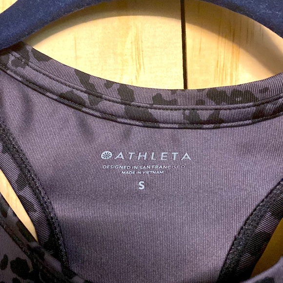 Athleta leopard print, crop tank top size S - Picture 2 of 7